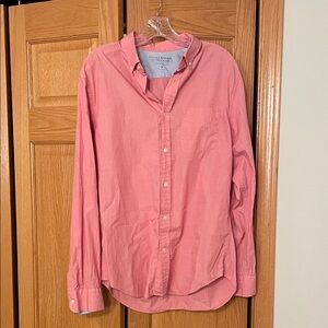 Men’s Banana Republic Salmon Button-Down Shirt